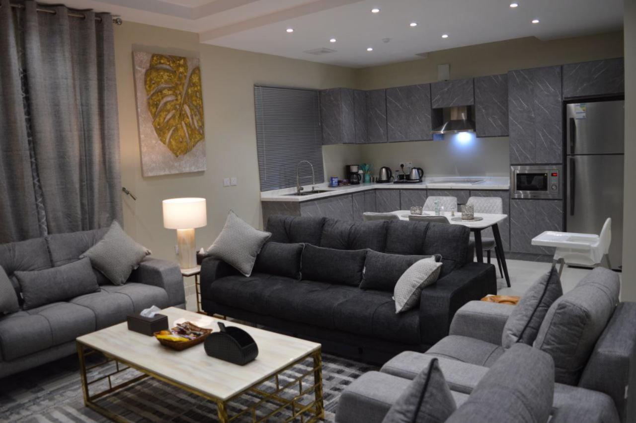 الشقق الفاخرة Modern Apartments Of 3 Bedrooms 5 Minutes To Haram Medina Exterior photo